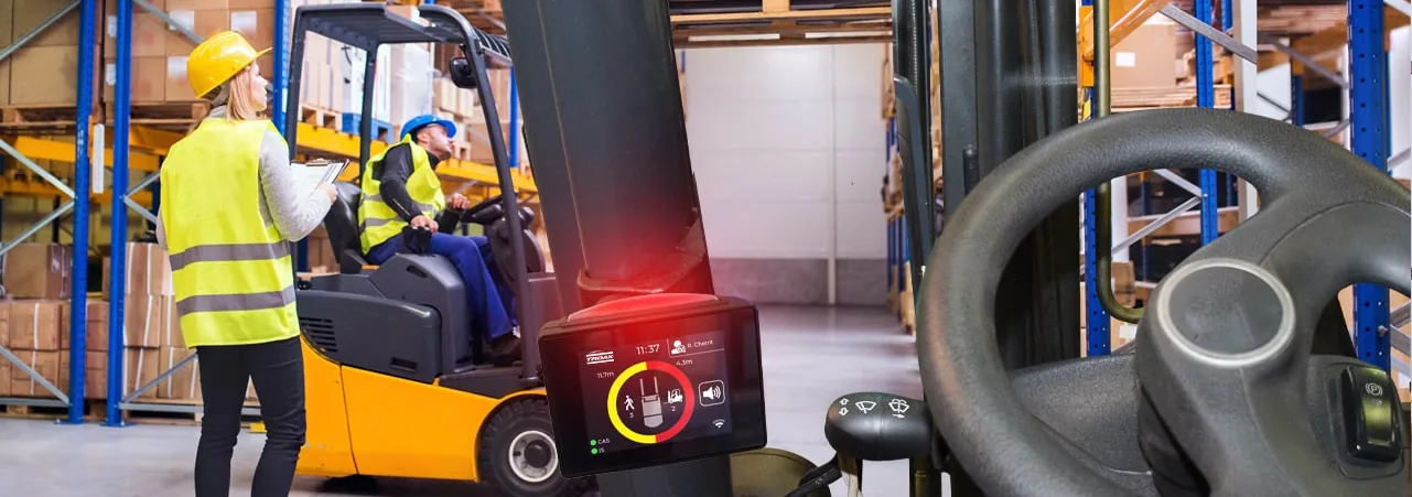 Asistent řidiče CoPilot v kabině vozíku